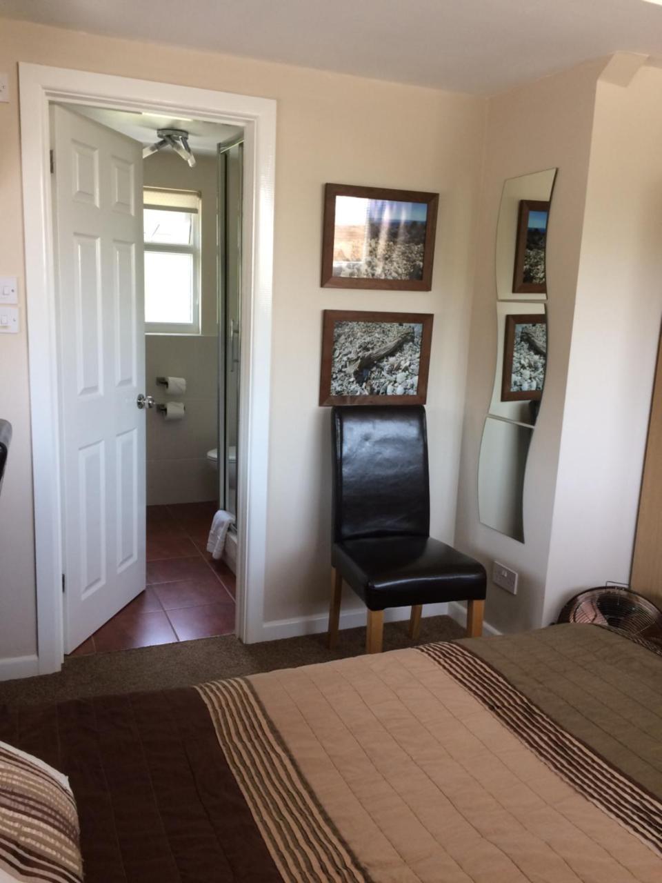 קרייסטצ'רץ' Water'S Edge B&B מראה חיצוני תמונה